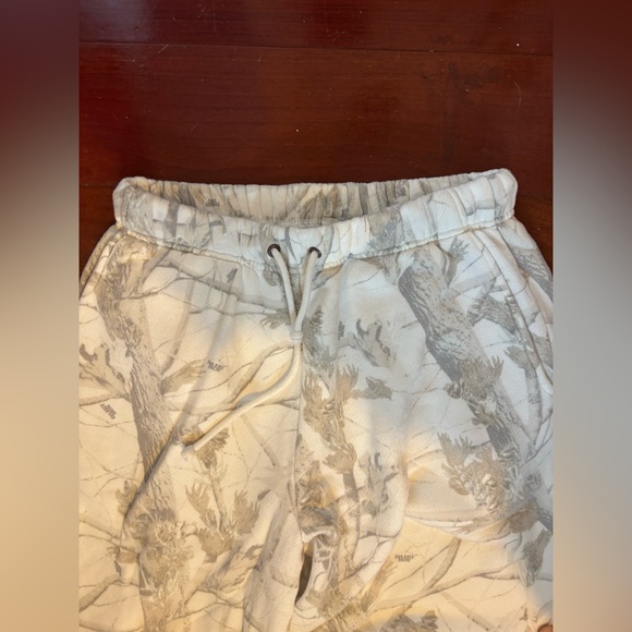 Dairy Boy Woodland Camo Sweats - Picture 5 of 5